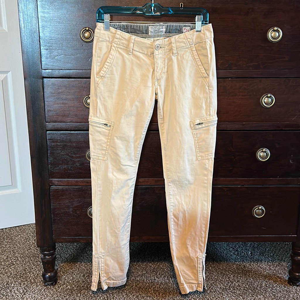 Lucky Brand Cargo/Skinny Style Pants Size 2/26